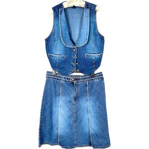 💕✨MAKE AN OFFER Vezucci Denim Vest Skirt Set